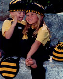 Bumble Bee Bag & Hat Knitting Pattern